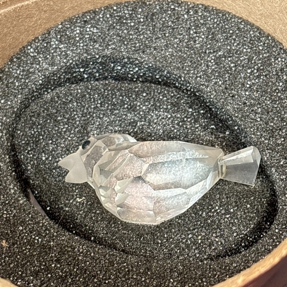 Swarovski Crystal Figurine, Sparrow w Frosted Beak 169685 1.5" 1992 Retired - Picture 2 of 11